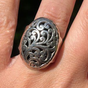 Lois Hill Oval Scroll Ring